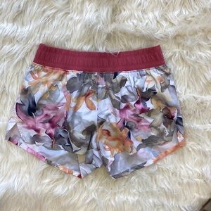 GapFit Lined shorts size XS